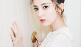古力娜扎照片,光影交织下的美丽演绎