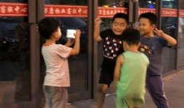 娱乐吃瓜的头像图片男生